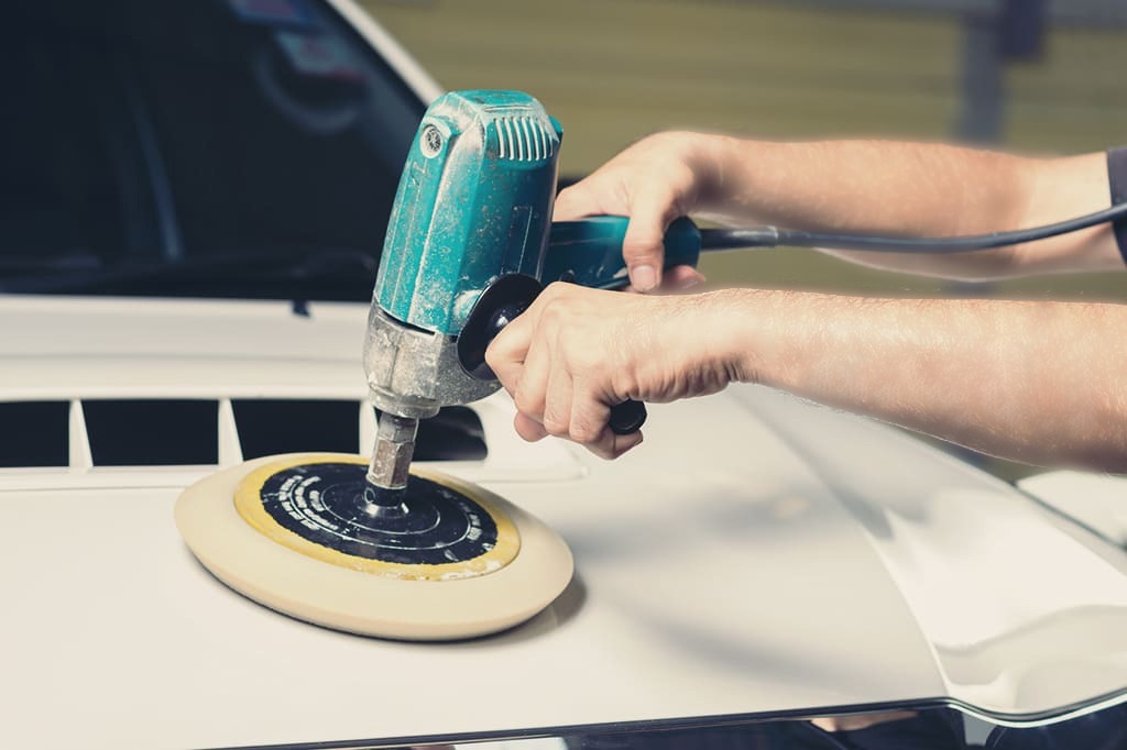 本物のカーコーティングを